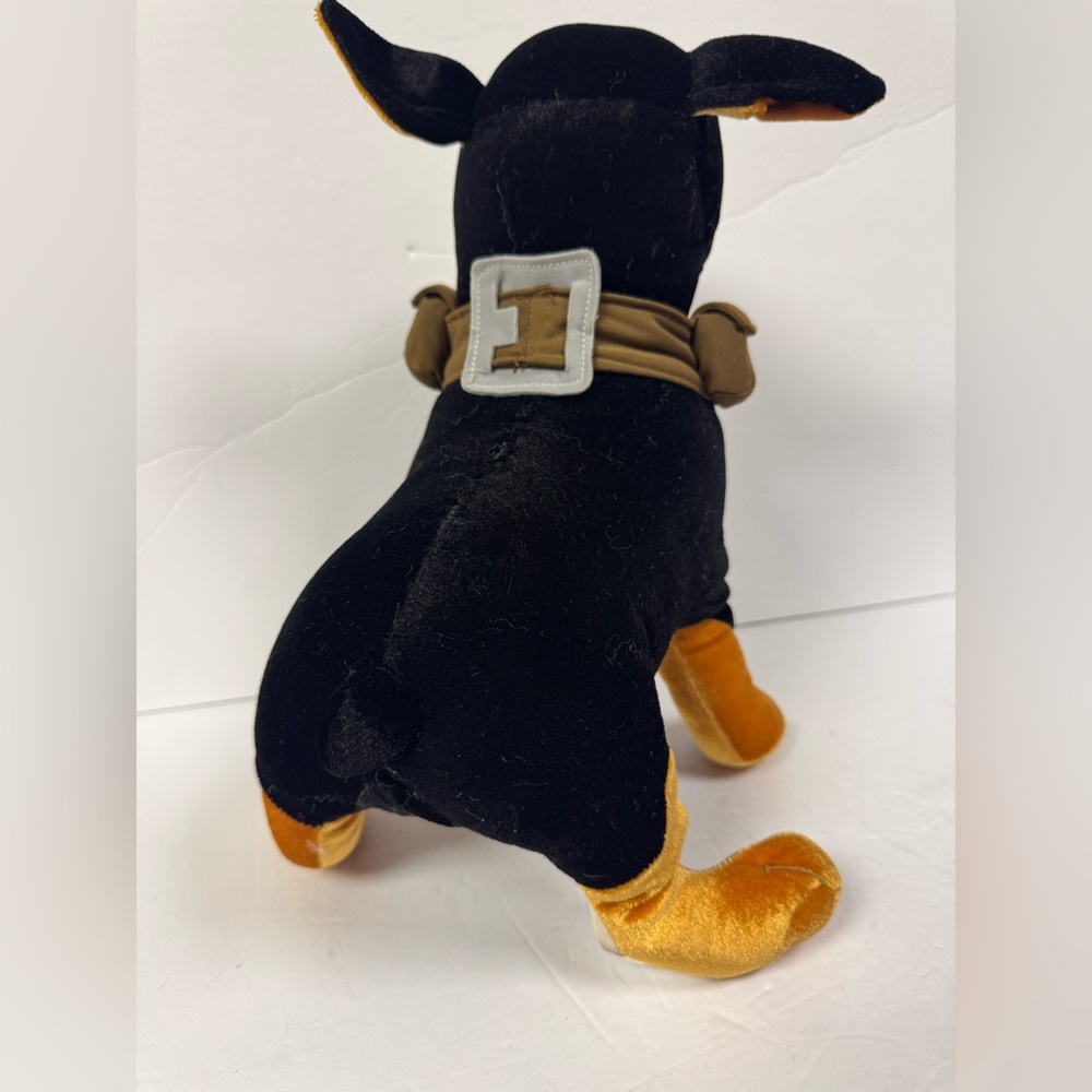Disney Store Pixar UP Movie
Talking BETA Rottweiler Dog Plush
17" Talking - Picture 4 of 9